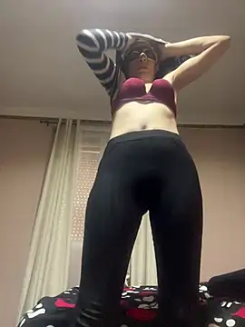 SexyMamiVee online show from February 16, 12:12 pm