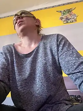 SexyMamiVee online show from April 7, 3:01 pm