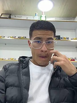 Latin Paisa Boy online show from February 12, 7:31 pm