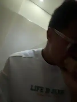 Latin Paisa Boy online show from March 28, 3:22 pm