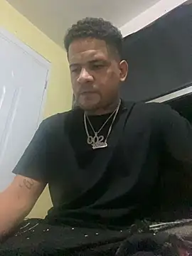 Snapshot of Dominicanobb chatting on February 22, 12:12 am Dominicanobb online show from February 22, 12:12 am