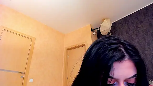 NayaNoirX online show from February 16, 4:14 pm