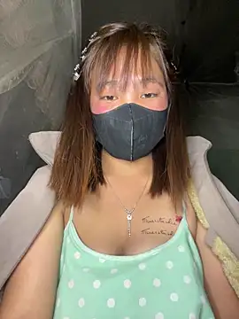 Snapshot of Wendy-2 chatting on January 14, 4:01 pm Wendy-2 online show from January 14, 4:01 pm