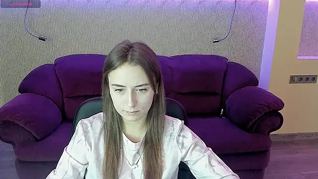 SerenityWild online show from January 16, 6:39 am