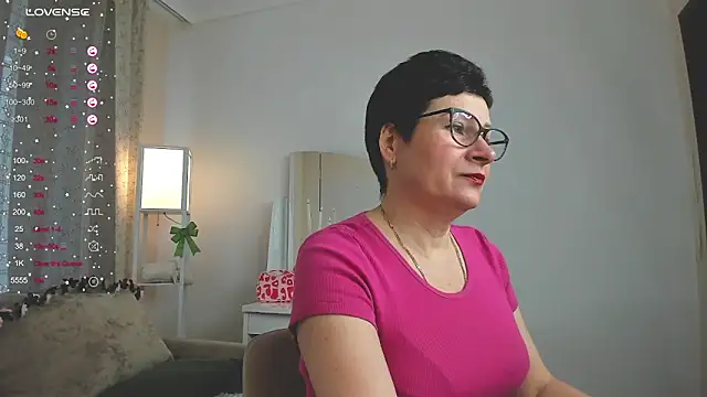 JennyMons online show from March 25, 8:20 am