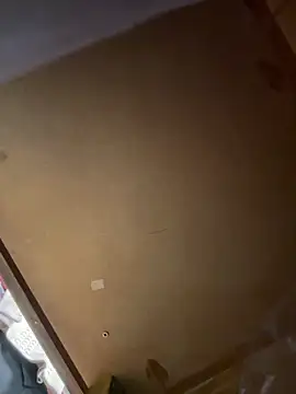 lele202526 online show from April 8, 6:30 pm