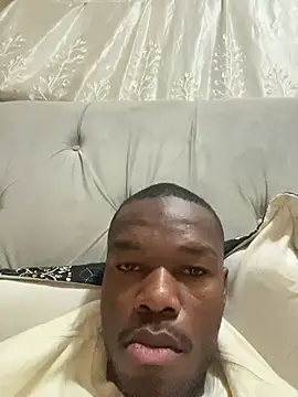 Snapshot of PETERSONNGCOBO chatting on July 19, 10:57 pm PETERSONNGCOBO online show from July 19, 10:57 pm