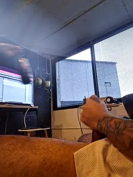  keylafisher  online show from March 5, 11:12 pm