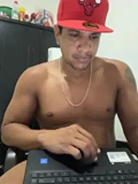 Snapshot of bigdick211292 chatting on July 11, 3:20 am bigdick211292 online show from July 11, 3:20 am