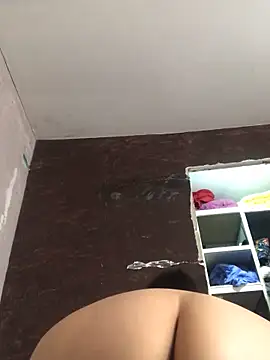 villa-Karinn online show from April 10, 6:23 pm