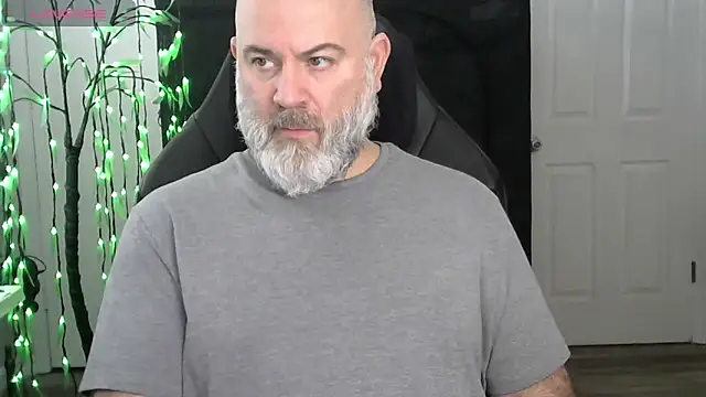 Snapshot of XJJ77x chatting on February 17, 3:40 pm XJJ77x online show from February 17, 3:40 pm