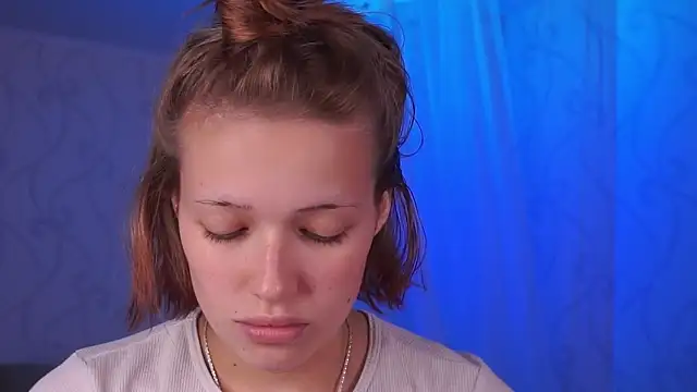 hexiir online show from April 7, 9:59 pm