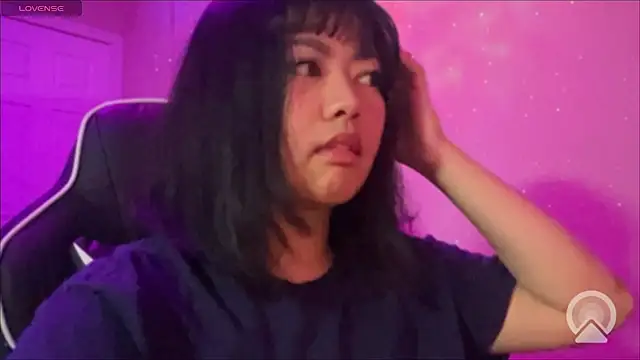 kuromixx444 online show from February 13, 7:59 am