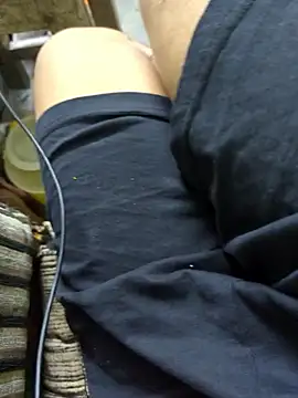 Snapshot of Fuckboyhassan chatting on January 13, 4:01 pm Fuckboyhassan online show from January 13, 4:01 pm