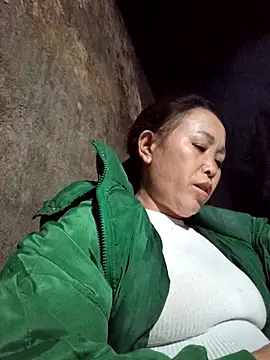 dakota-kis online show from February 10, 1:26 pm