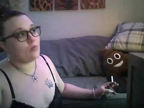 Snapshot of UnpleasantFan156 chatting on February 5, 10:47 pm UnpleasantFan156 online show from February 5, 10:47 pm