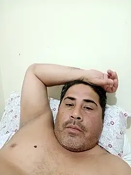 Snapshot of Piscis46 chatting on January 16, 12:47 am Piscis46 online show from January 16, 12:47 am