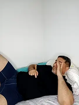 Snapshot of Piscis46 chatting on February 17, 2:24 pm Piscis46 online show from February 17, 2:24 pm