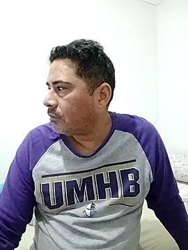 Snapshot of Piscis46 chatting on March 2, 5:20 pm Piscis46 online show from March 2, 5:20 pm