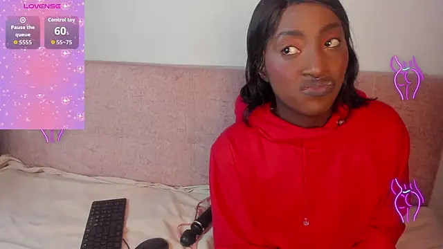 Snapshot of Isaa_jonnes_ chatting on January 7, 2:58 am Isaa jonnes online show from January 7, 2:58 am