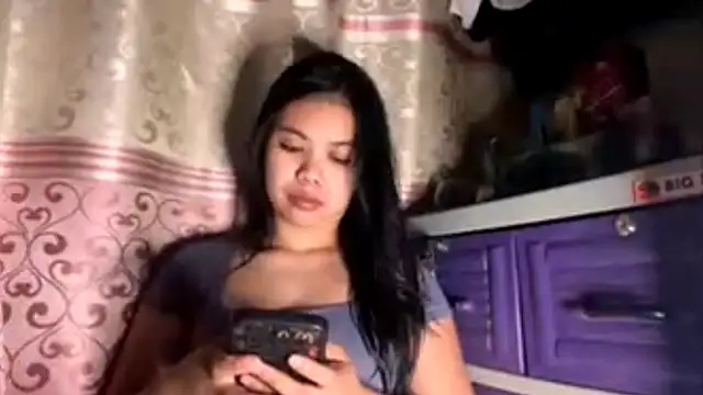 Snapshot of GeorgeneWatler chatting on February 13, 9:16 am GeorgeneWatler online show from February 13, 9:16 am