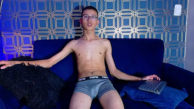 asher lux online show from February 5, 8:13 pm