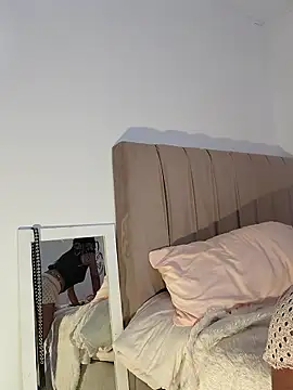 DAMMLEYLA online show from January 31, 7:34 pm