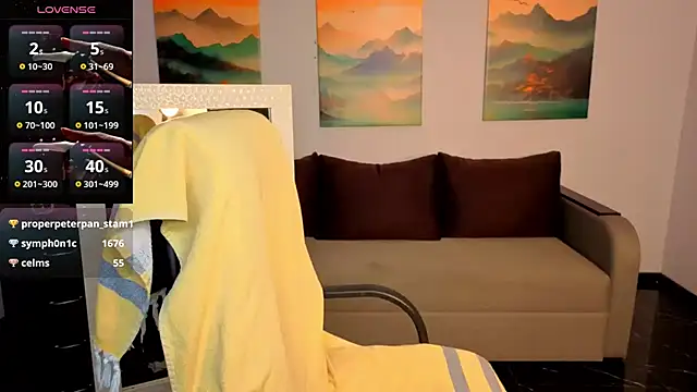 Alisa Allisen online show from March 28, 2:00 am