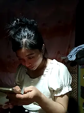 Hiniyk2 online show from April 4, 3:09 pm