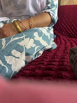 Snapshot of Hot_Monikaa chatting on March 29, 8:03 am Hot Monikaa online show from March 29, 8:03 am