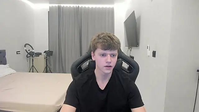 bonekoambalabu online show from February 20, 5:13 pm