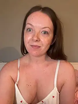 Nova-Vixen online show from April 15, 7:10 pm