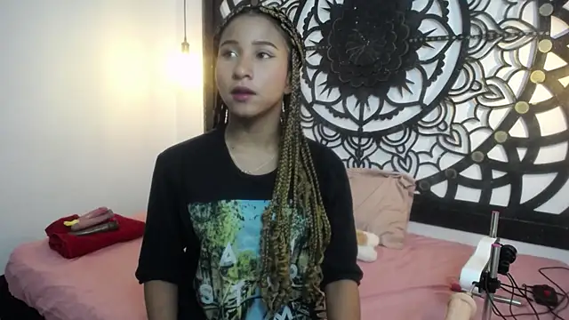 salome willianss online show from January 9, 1:25 pm