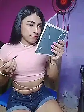 Snapshot of Selena_Nova chatting on February 20, 2:52 am Selena Nova online show from February 20, 2:52 am