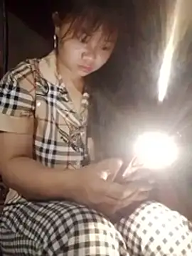  Bong 02 online show from March 30, 10:55 pm