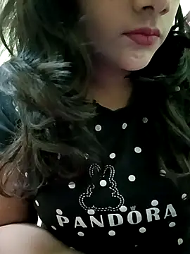 Snapshot of Aanurani chatting on February 13, 7:48 am Aanurani online show from February 13, 7:48 am