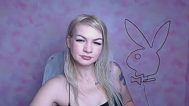 Madonna Fire online show from February 9, 12:42 pm