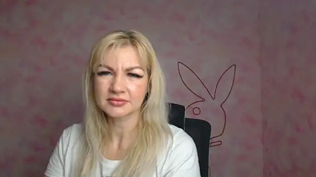 Madonna Fire online show from April 4, 6:00 am