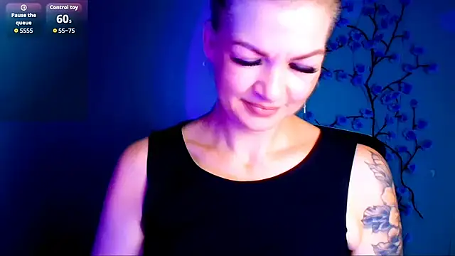 Madonna Fire online show from July 29, 11:52 am
