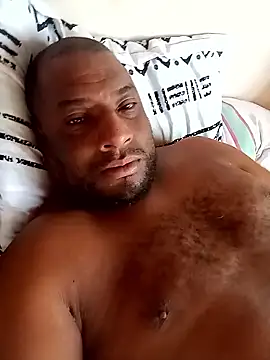 Snapshot of criss1989 chatting on January 9, 1:36 pm criss1989 online show from January 9, 1:36 pm