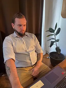 Chubandchaser online show from February 24, 12:58 pm