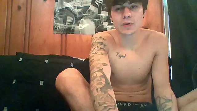 Snapshot of scar2343 chatting on January 5, 9:29 pm scar2343 online show from January 5, 9:29 pm