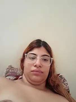 Snapshot of ruivinha09k chatting on July 1, 2:29 pm ruivinha09k online show from July 1, 2:29 pm