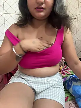 Curvy Anaya online show from June 18, 5:50 pm