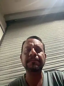 Snapshot of vmmalto chatting on June 22, 8:17 pm vmmalto online show from June 22, 8:17 pm