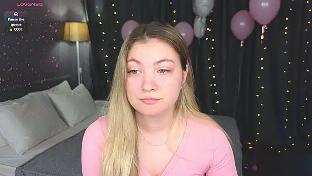 Angel  Grace online show from April 3, 12:52 am