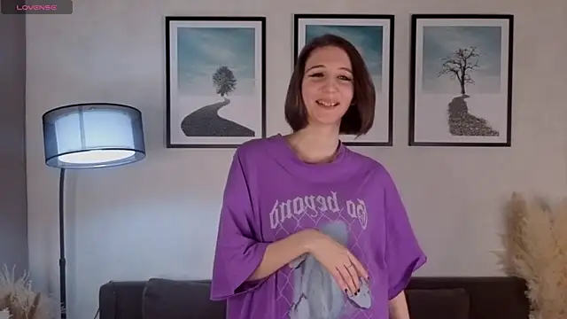 Snapshot of EnaFabiano chatting on January 12, 1:55 am EnaFabiano online show from January 12, 1:55 am