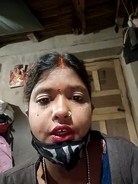 Snapshot of Horny-Rashi chatting on February 17, 9:43 pm Horny-Rashi online show from February 17, 9:43 pm