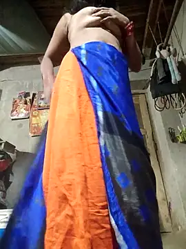 Snapshot of Horny-Rashi chatting on February 18, 10:50 pm Horny-Rashi online show from February 18, 10:50 pm