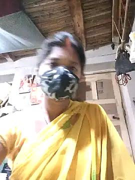 Snapshot of Horny-Rashi chatting on February 25, 11:36 pm Horny-Rashi online show from February 25, 11:36 pm